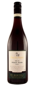 Deen De Bortoli Vat 10 Pinot Noir 2008, Southeastern Australia Bottle