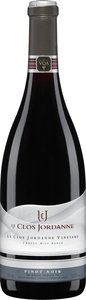 Le Clos Jordanne Le Clos Jordanne Vineyard Pinot Noir 2010, VQA Niagara Peninsula, Twenty Mile Bench Bottle