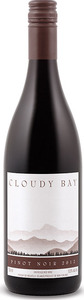 Cloudy Bay Pinot Noir 2013 Bottle