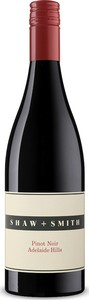 Shaw & Smith Adelaide Hills Pinot Noir 2014 Bottle