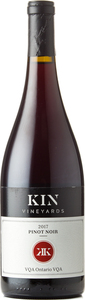Kin Vineyards Pinot Noir 2017 Bottle