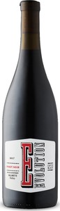 Sokol Blosser Evolution Pinot Noir 2017 Bottle
