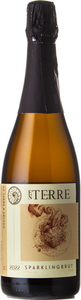 Terravista Vineyards En Terre Sparkling Brut 2022, Okanagan Valley Bottle