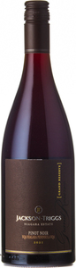 Jackson Triggs Niagara Grand Reserve Pinot Noir 2021, Niagara Peninsula Bottle