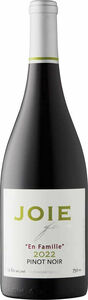 Joiefarm En Famille Pinot Noir 2022, BC VQA Okanagan Valley Bottle