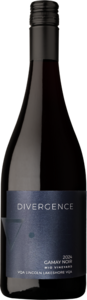 Divergence Wines Gamay Noir Mio Vineyard 2024, VQA Lincoln Lakeshore, Niagara Bottle